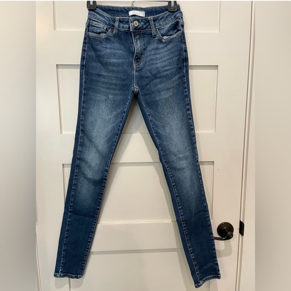 KanCan Signature Women’s Skinny Jeans, Size 26